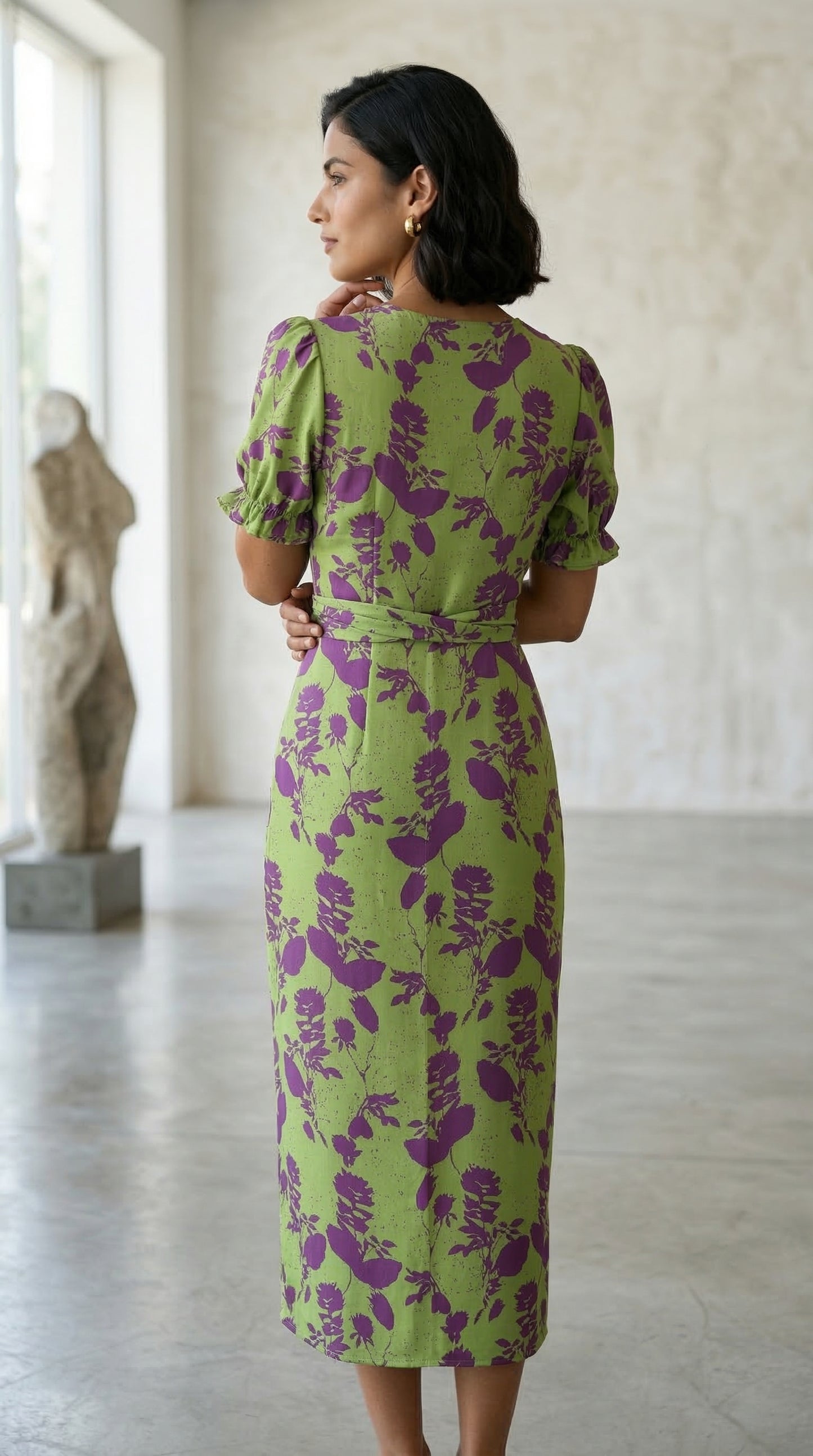 ALMA | Vestido Maxi con Nudo Frontal y Estampado Floral Delicado