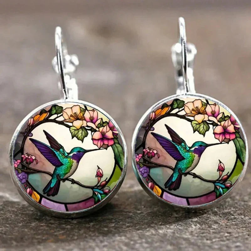 Collar con colgante de cúpula de cristal de colibrí