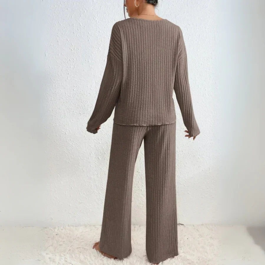 HABAN | Conjunto de dos piezas con pantalones rectos y top con escote en V