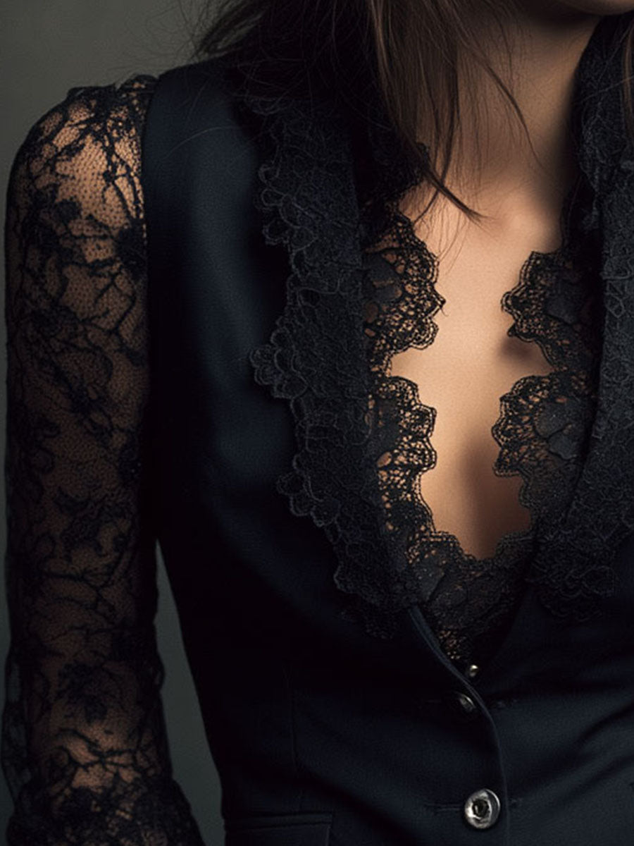 ALEXIA | Blazer negro con encaje
