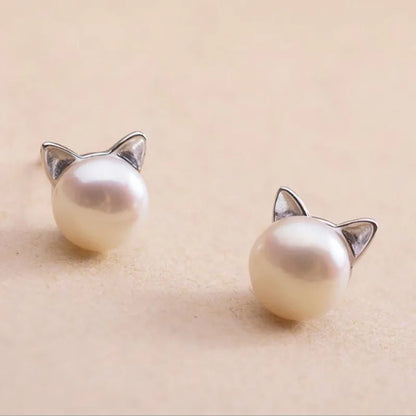 Pendientes de plata de ley con forma de gato y perla