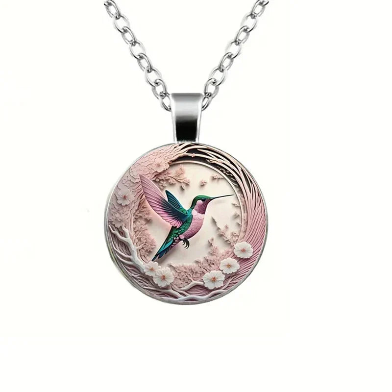Collar con colgante de cúpula de cristal de colibrí