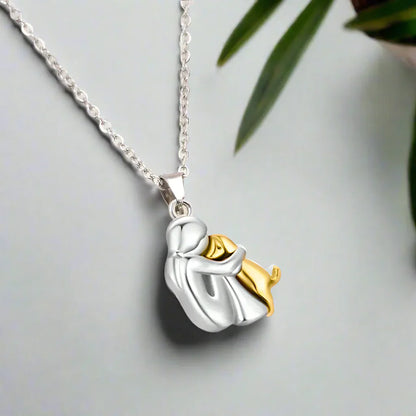 Collar con colgante de abrazo Perro