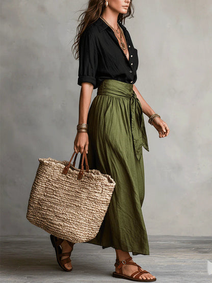 YVERA | Conjunto de dos piezas: camiseta negra y falda midi verde oliva